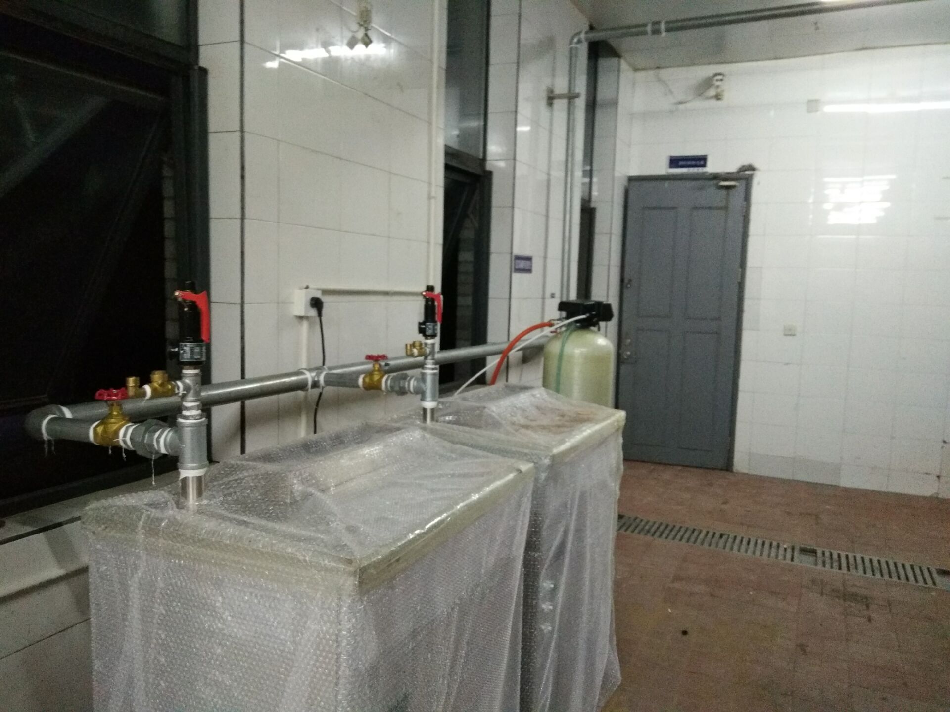 我司明莱能源现拟采用燃气蒸汽机对杭州科技职业技术学院食堂进行蒸汽节能改造